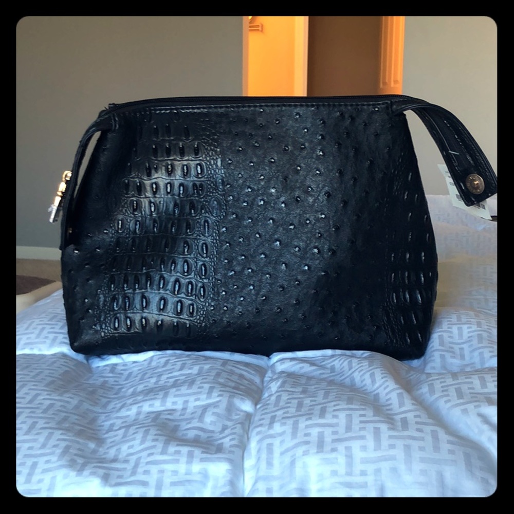 Large Faux Alligator Clutch *never used*